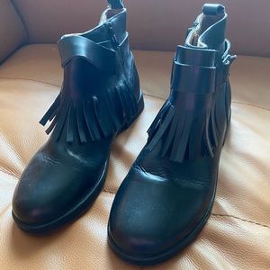 Zara Girls Black boot EU 35 4.5 US